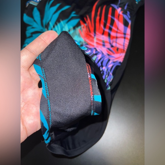 Aqua Green Tropical Leaf Adjustable Strap One Piece Swimsuit Size Large GUC - Picture 7 of 9